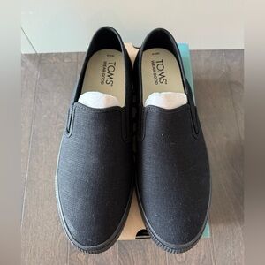 TOMS Men's Classic Black Slip-Ons
